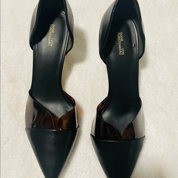 DIANE VON FURSTENBERG Black/Cheetah looking  pointy bump shoes size US 6 1/2 - Picture 3 of 10